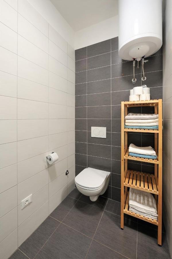 Apartments Alluro Ровинь Экстерьер фото